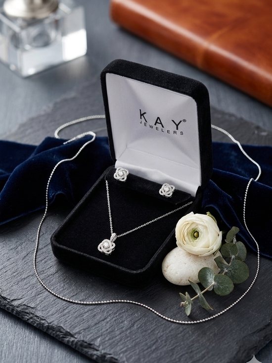Kay Jewelers Jewelry - Kay Jewelers "Center Of Me" 1/5ct Tw 10k Stamped Knot Pendant Necklace and Studs